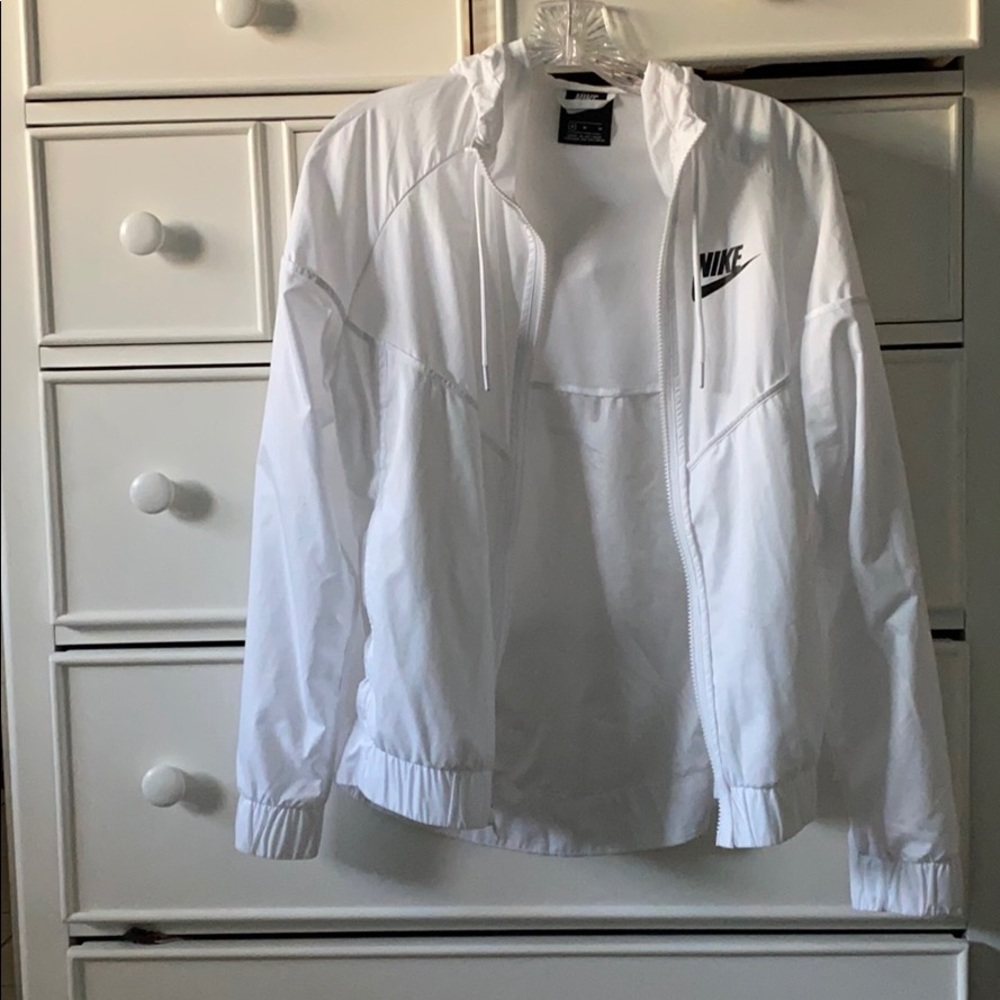 Nike windbreaker